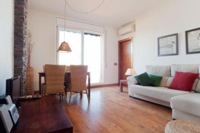 Гостиница ApartEasy - Atic terrace in Sagrada Familia  Барселона